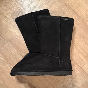 BearPaw Black Winter & Rain Boots with Soft Suede Texture and Mid-Calf Design